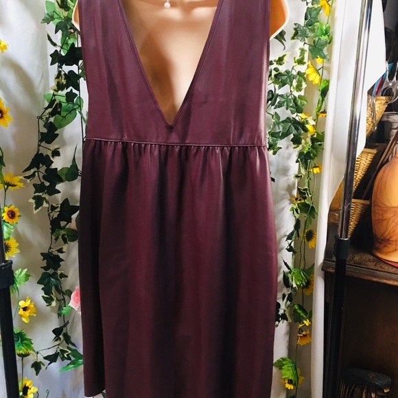 ZARA faux leather dress.  Brown/Maroon colour - Picture 7 of 9